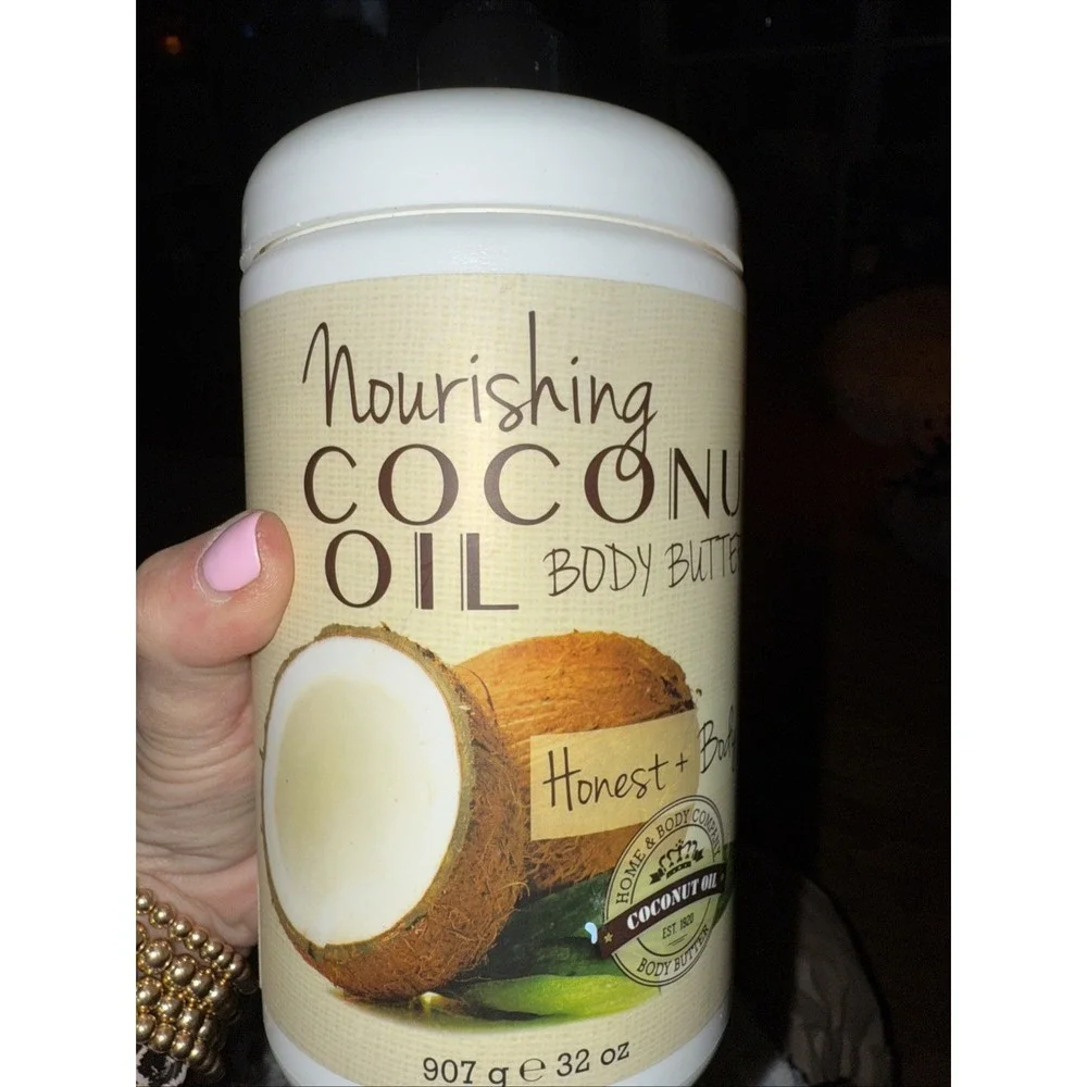 HOME & BODY Nourishing Coconut‎ Oil BODY BUTTER 32oz 90% Full. 4556